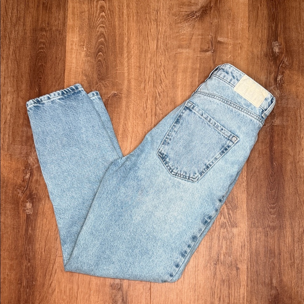 Zara Light Blue Denim‎ Jeans